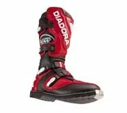 diadora crossbow red